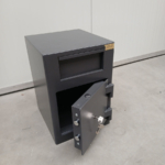 Coffre-fort à dépôt unique Salvus Monopoli 1 – OCC1818 Coffres de dépôt d’occasion MustangSafes