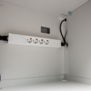 priorité-batterie-armoire-accessoires-9